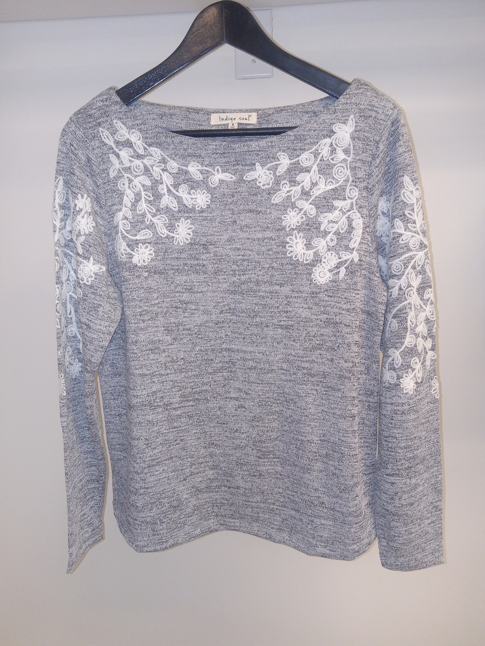 indigo soul Heather Gray Sweater with White Floral Appliqué